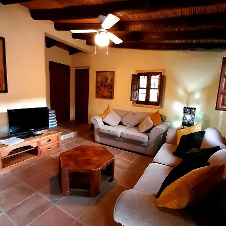 Cortijo Los Montes With Private Pool Vinuela Exterior photo