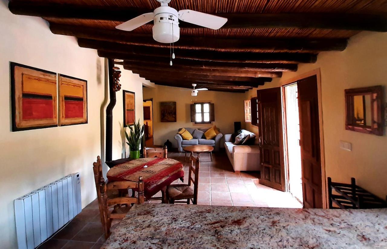 Country house Cortijo Montes With Private Pool Vinuela
