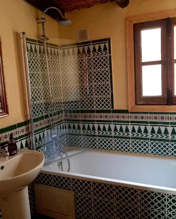 Country house Cortijo Montes With Private Pool Vinuela